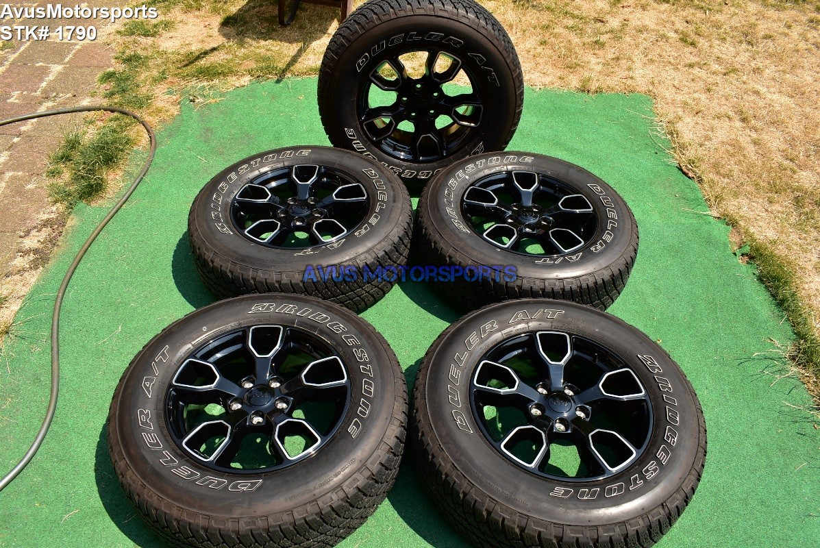 18" Jeep Wrangler Smoky Mountain 2017 OEM Factory Genuine Black Wheels