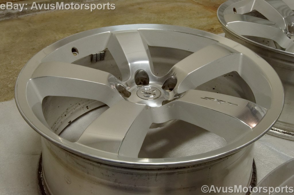 Chrysler 300 oem lug nuts #4