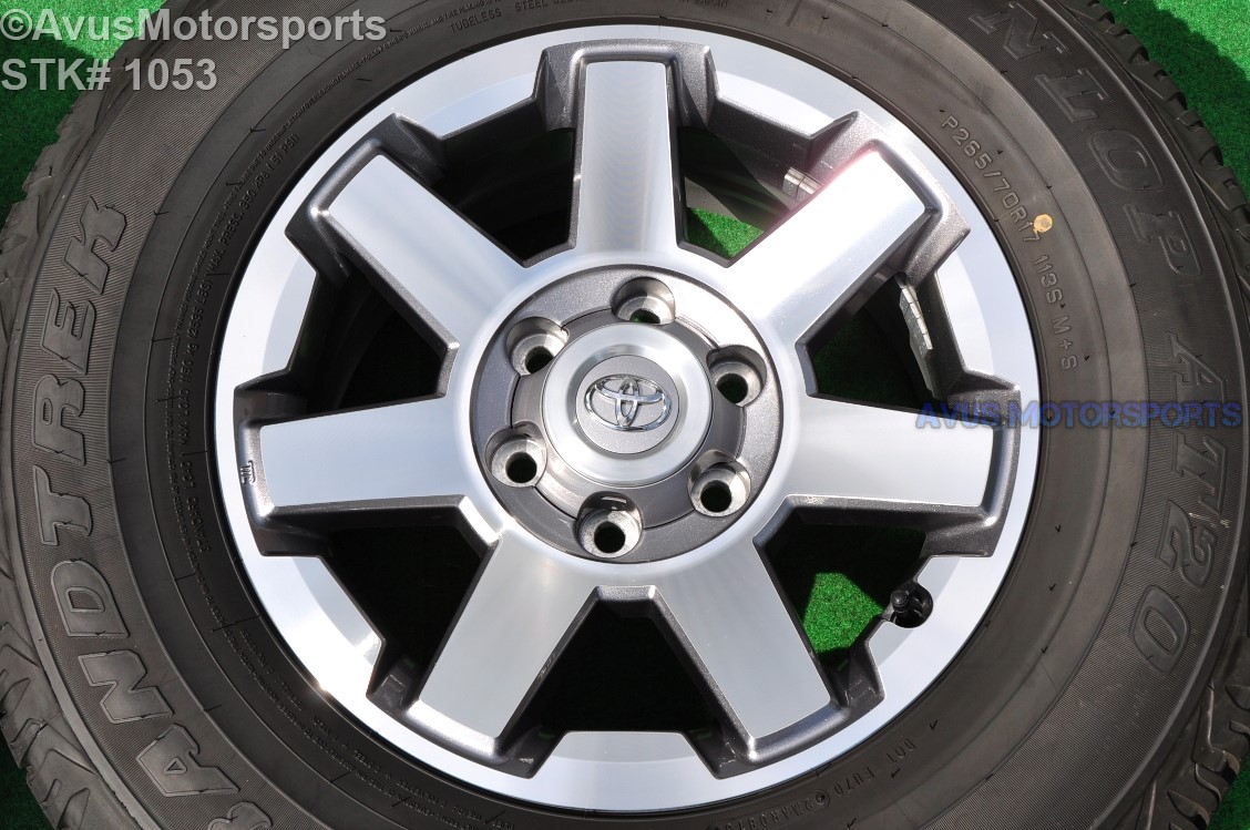 17" TOYOTA 4RUNNER TRAIL Edition OEM FACTORY WHEEL FJ Cruiser