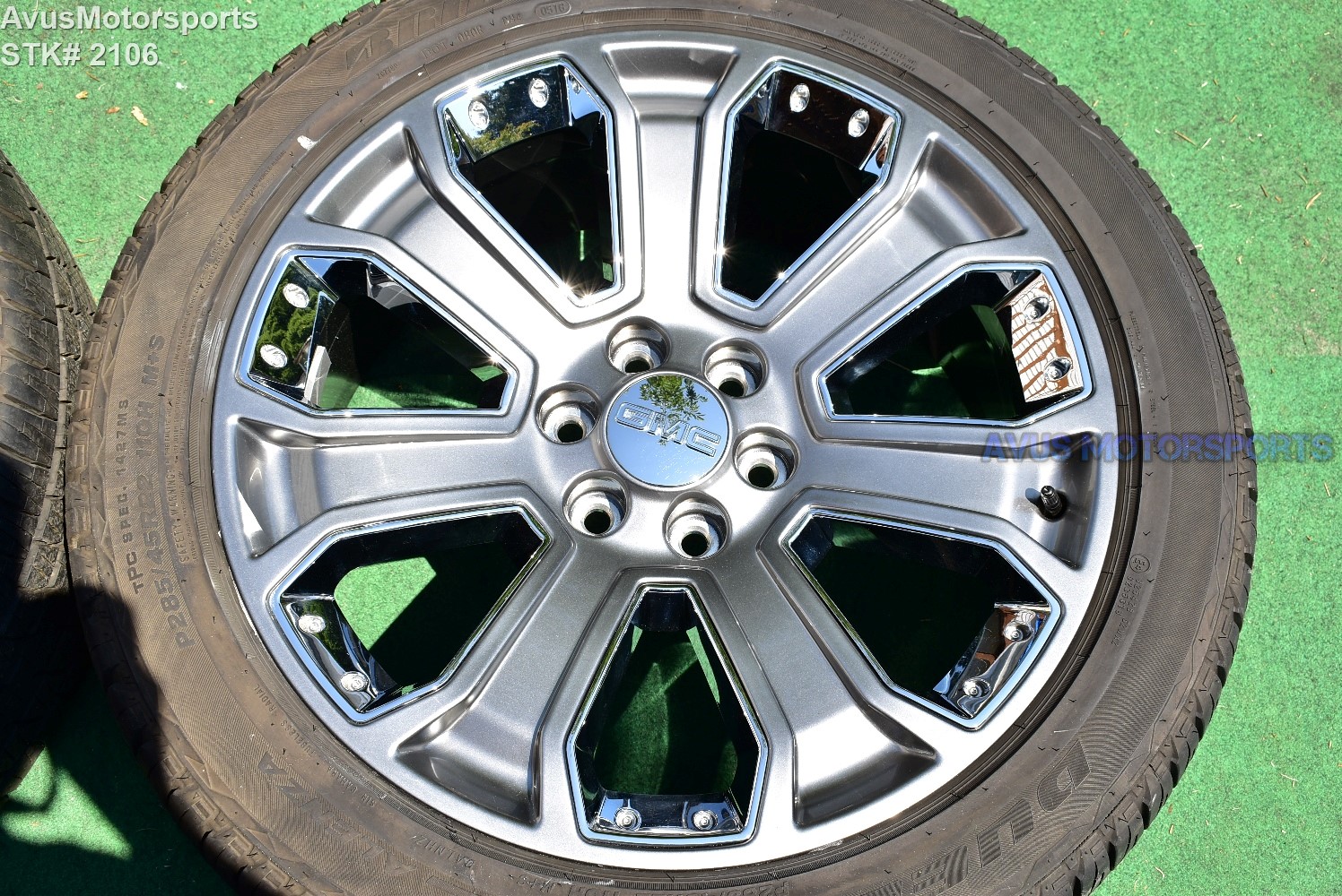 22" GMC Yukon Denali OEM FACTORY WHEELS TIRES Sierra TAHOE SILVERADO 1500
